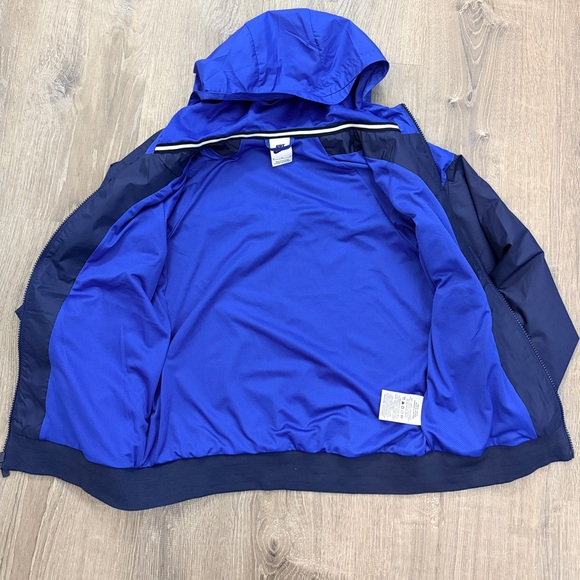 Nike Windrunner Hooded Jacket Kids Medium - Picture 5 of 8